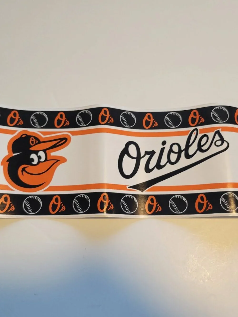 BALTIMORE ORIOLES MLB PEEL & STICK WALLPAPER BORDER. NEW